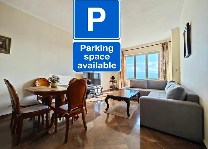 Apartment By Promenade