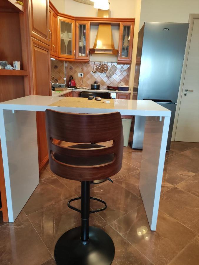 By Promenade Apartment *