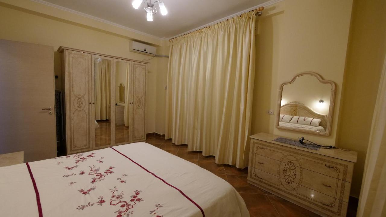 Apartment By Promenade Sarande