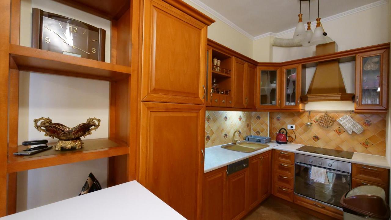 Apartment By Promenade Sarande